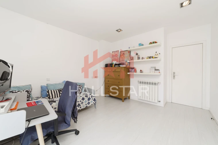 Apartamento T3 para Venda em Parceiros e Azoia Foto 30