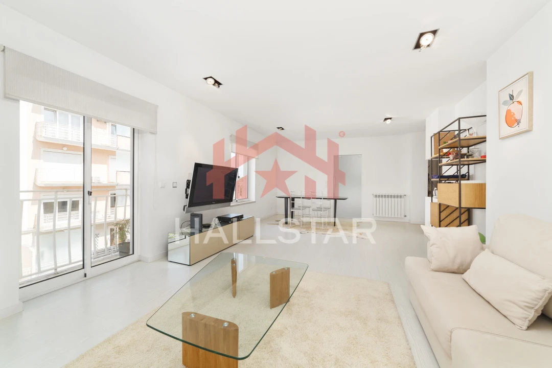 Apartamento T3 para Venda em Parceiros e Azoia Foto 2