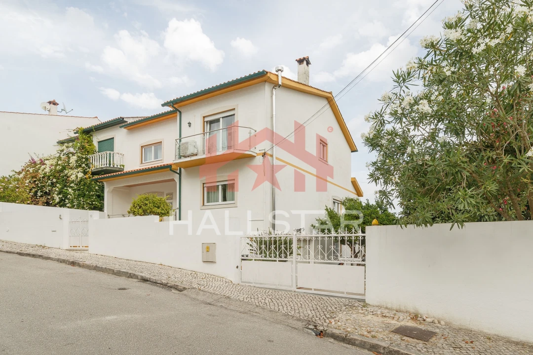 Moradia T5 para Venda em Marrazes e Barosa Foto 3