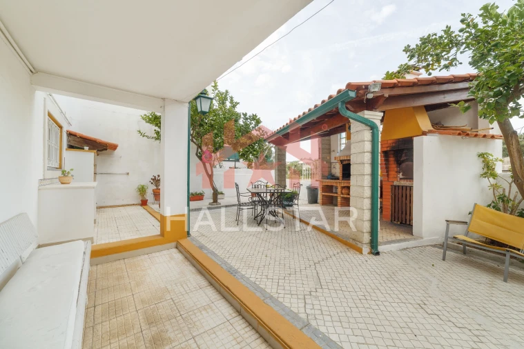 Moradia T5 para Venda em Marrazes e Barosa Foto 52