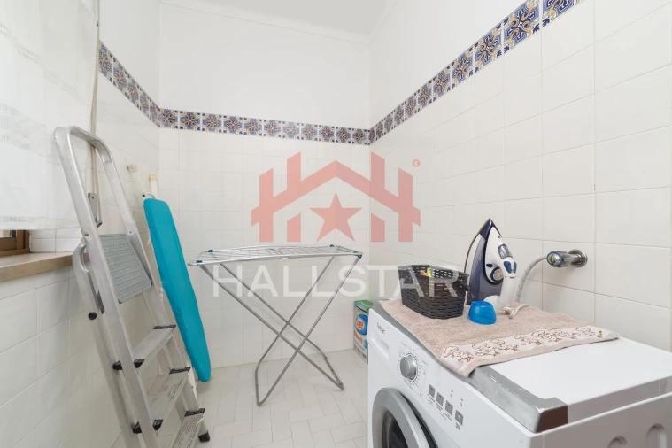 Apartamento T5 para Venda em Leiria, Pousos, Barreira e Cortes Foto 11