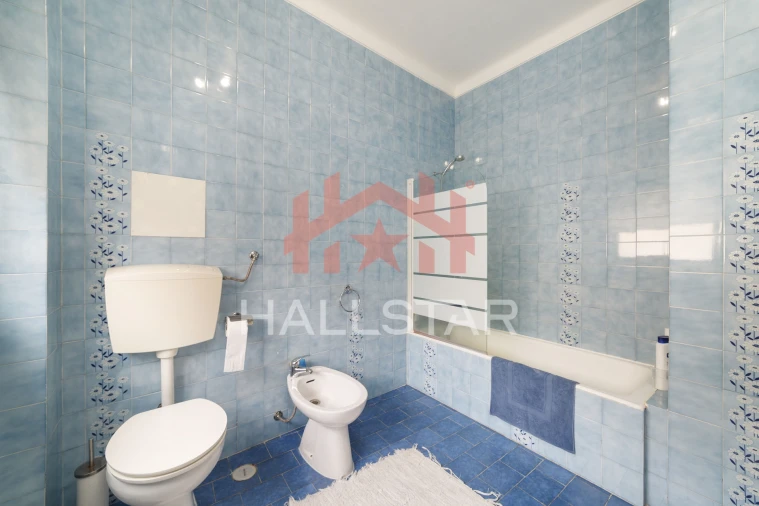 Apartamento T5 para Venda em Leiria, Pousos, Barreira e Cortes Foto 25