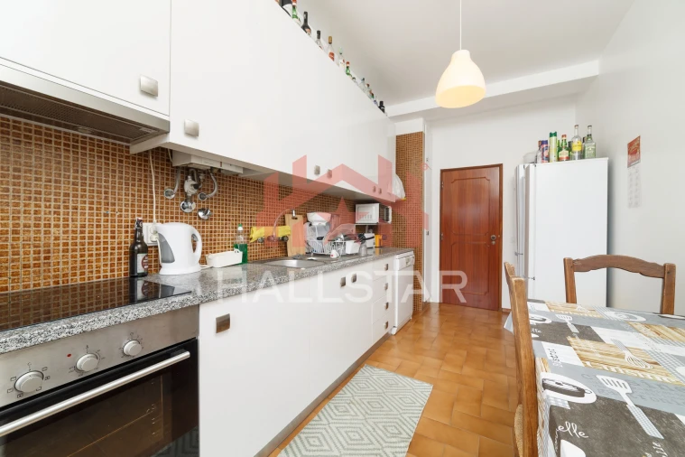Apartamento T5 para Venda em Leiria, Pousos, Barreira e Cortes Foto 7