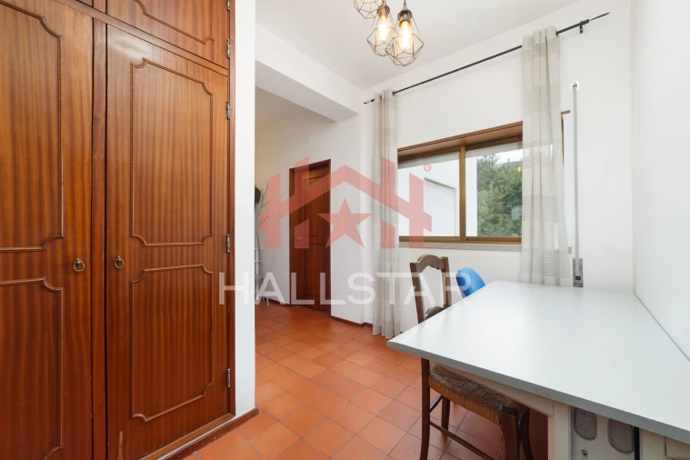 Apartamento T5 para Venda em Leiria, Pousos, Barreira e Cortes Foto 9