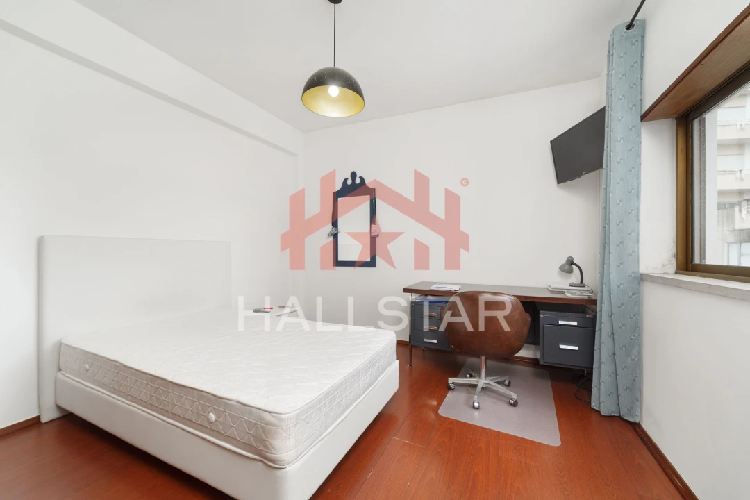 Apartamento T5 para Venda em Leiria, Pousos, Barreira e Cortes Foto 12