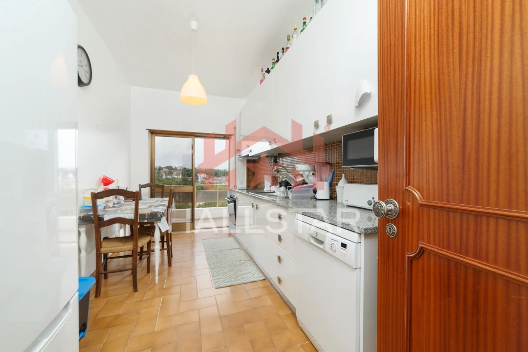 Apartamento T5 para Venda em Leiria, Pousos, Barreira e Cortes Foto 5