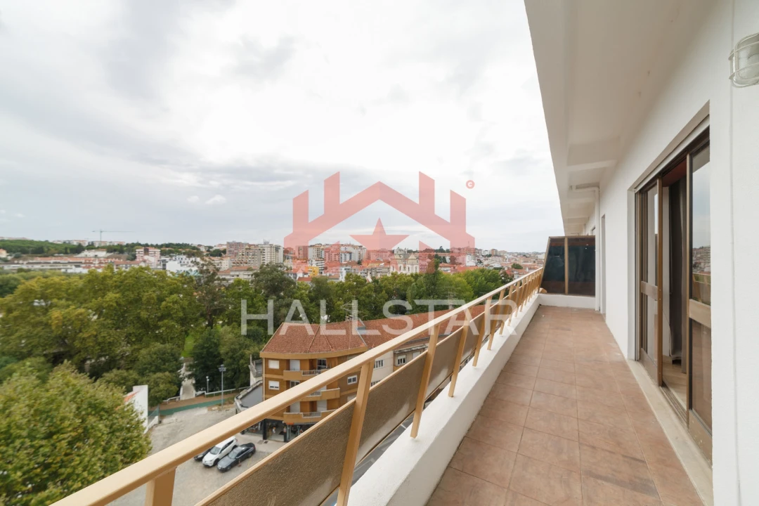 Apartamento T5 para Venda em Leiria, Pousos, Barreira e Cortes Foto 17
