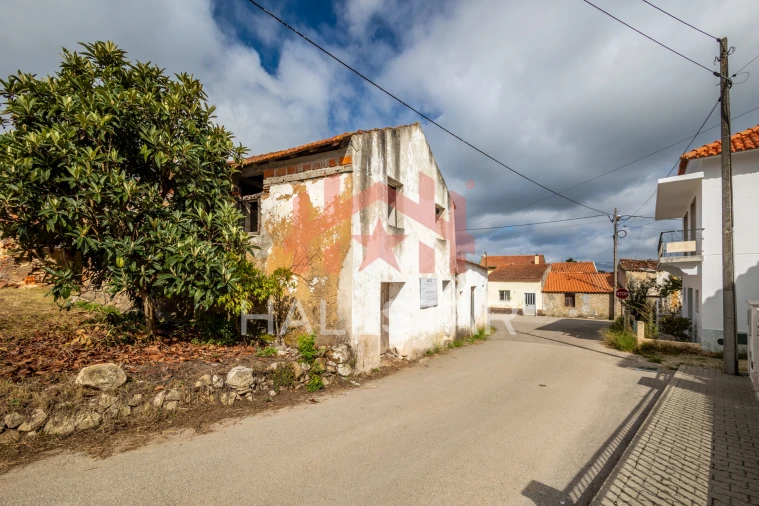 Terreno para Venda em Parceiros e Azoia Foto 11