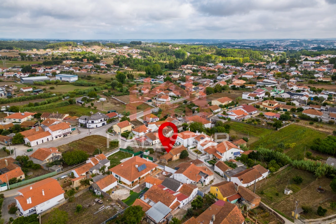 Terreno para Venda em Parceiros e Azoia Foto 30