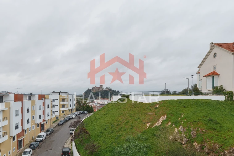 Apartamento T4 para Venda em Leiria, Pousos, Barreira e Cortes Foto 47