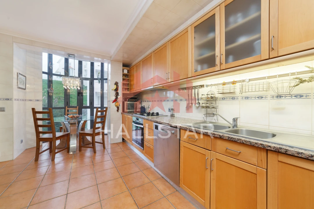 Apartamento T4 para Venda em Leiria, Pousos, Barreira e Cortes Foto 13