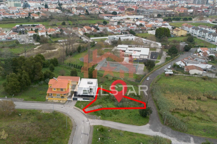 Terreno para Venda em Marinha Grande Foto 5