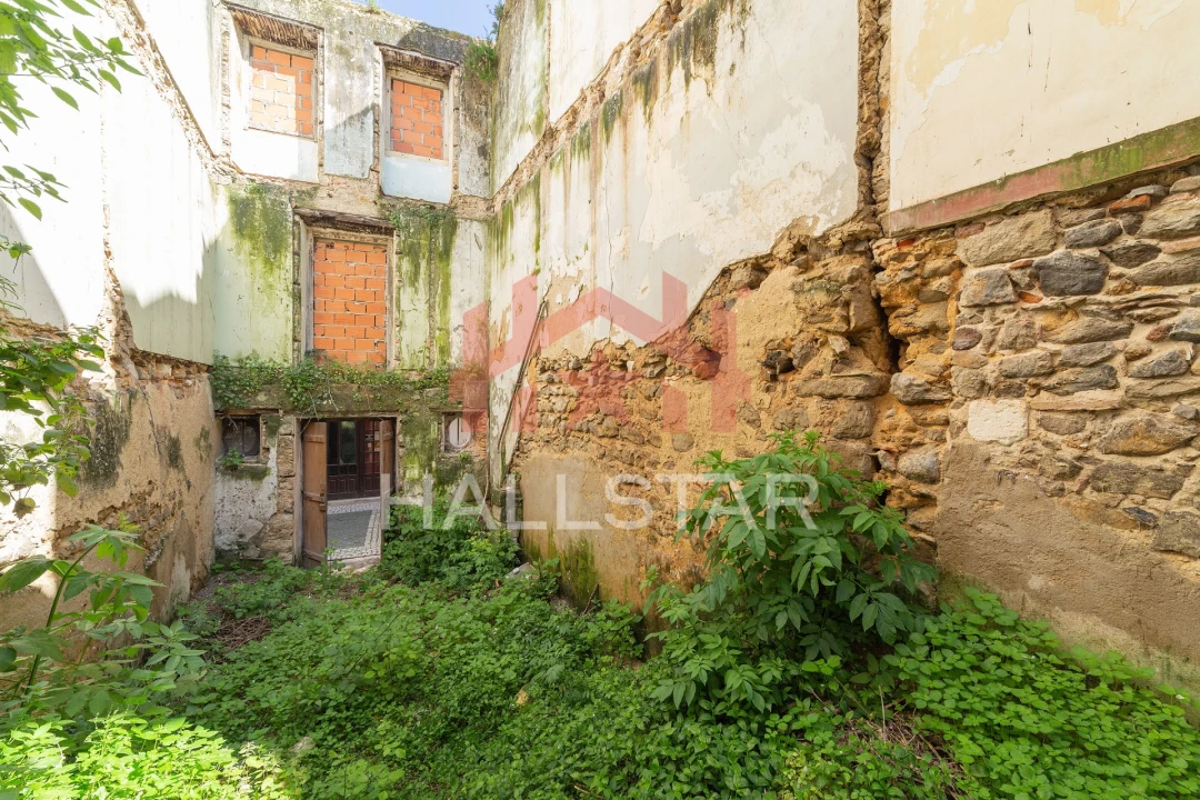 Prédio para Venda em Leiria, Pousos, Barreira e Cortes Foto 10