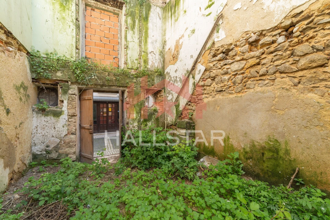 Prédio para Venda em Leiria, Pousos, Barreira e Cortes Foto 8