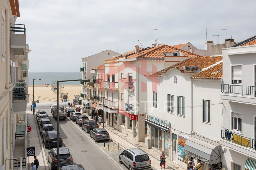 Apartamento T2 para Venda em Nazare Foto 1