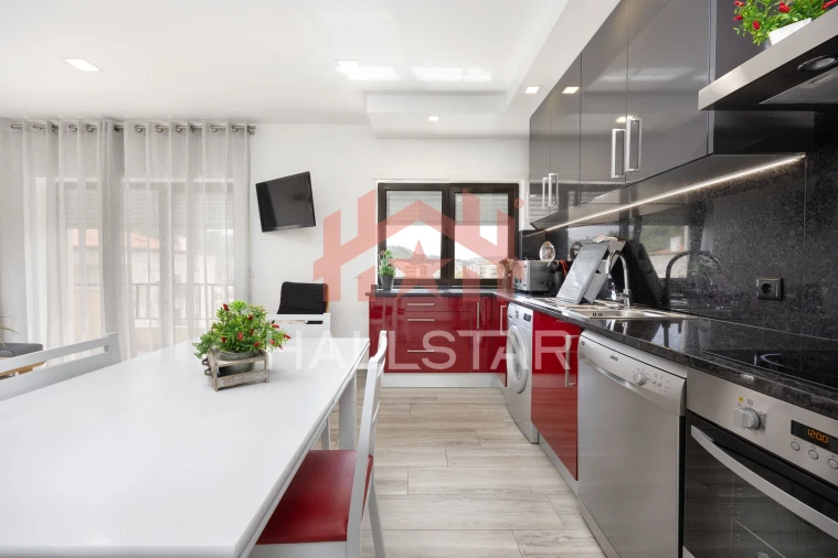 Apartamento T3 para Venda em Nazare Foto 2