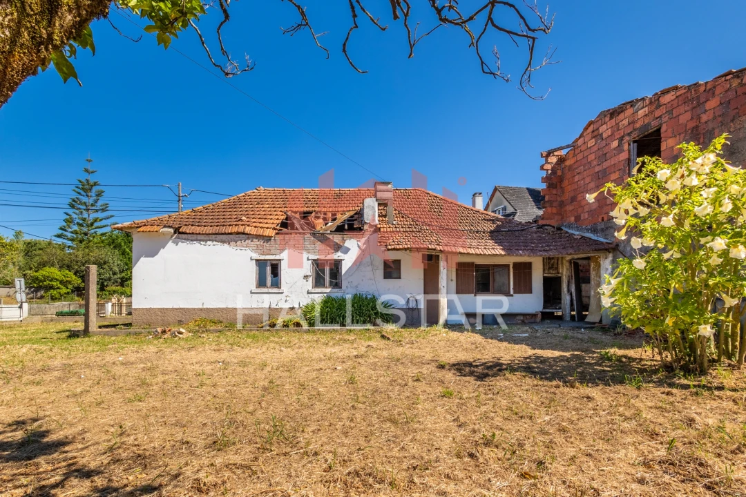 Moradia T4 para Venda em Marrazes e Barosa Foto 1