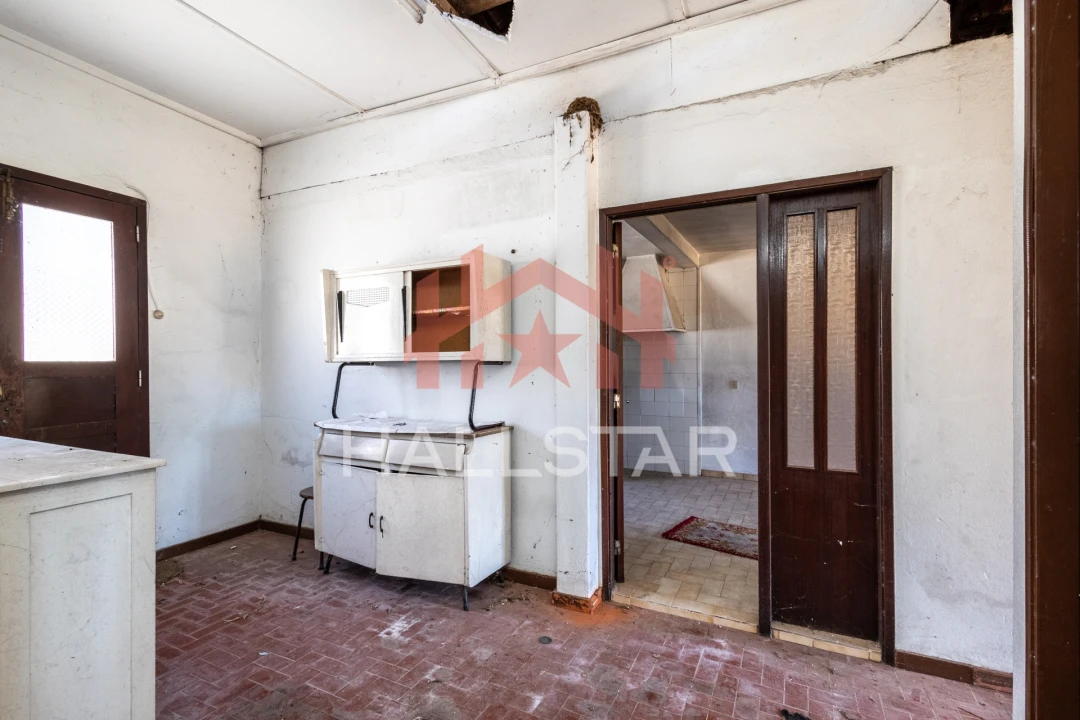 Moradia T4 para Venda em Marrazes e Barosa Foto 5