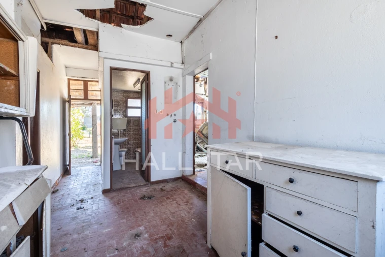 Moradia T4 para Venda em Marrazes e Barosa Foto 4