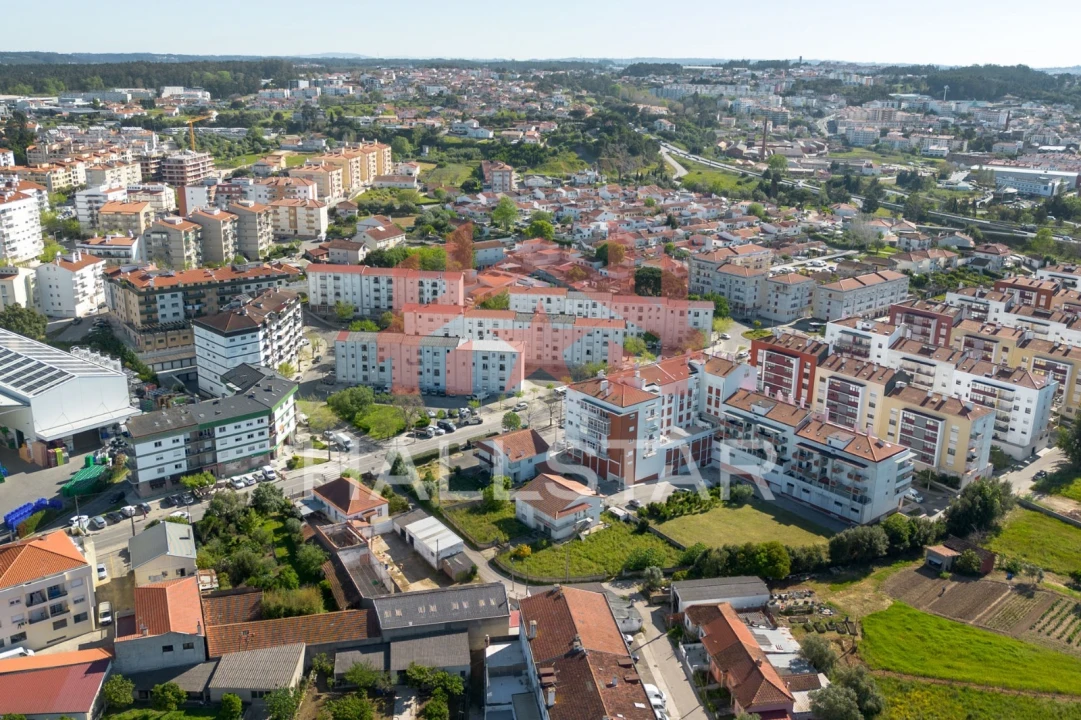 Moradia T4 para Venda em Marrazes e Barosa Foto 32