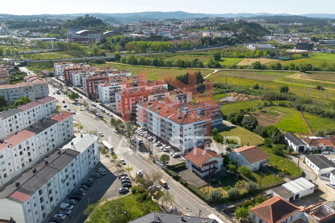 Moradia T4 para Venda em Marrazes e Barosa Foto 28