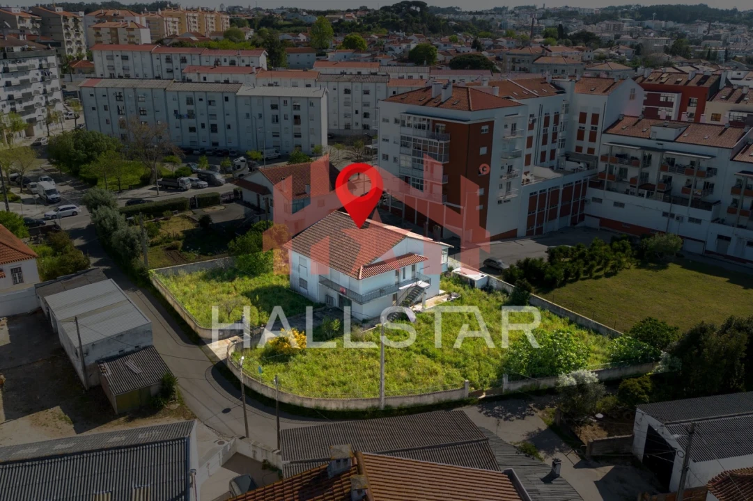 Moradia T4 para Venda em Marrazes e Barosa Foto 7