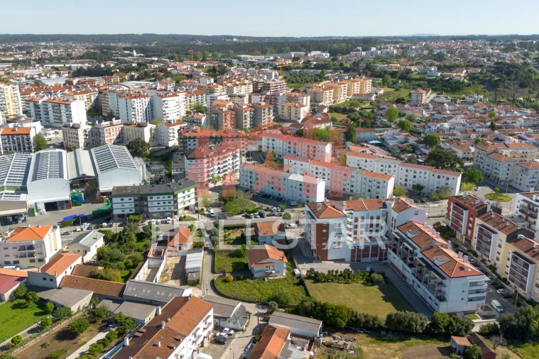 Moradia T4 para Venda em Marrazes e Barosa Foto 34