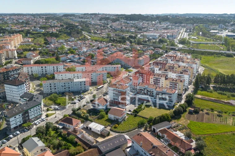 Moradia T4 para Venda em Marrazes e Barosa Foto 30