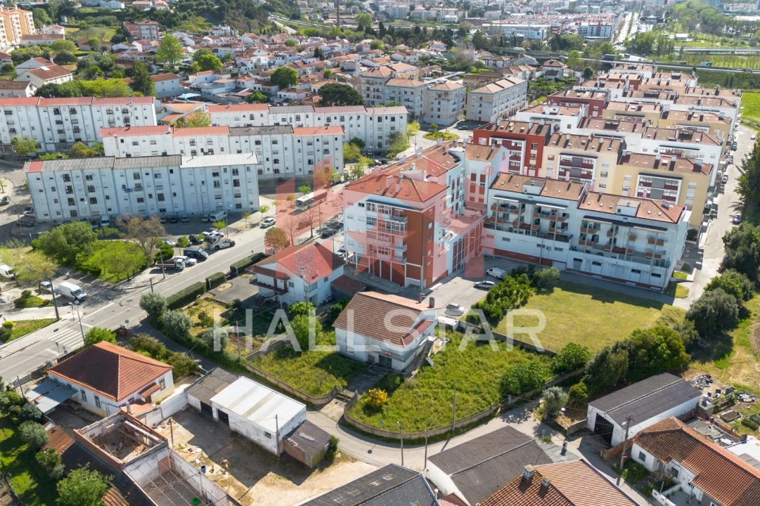 Moradia T4 para Venda em Marrazes e Barosa Foto 18