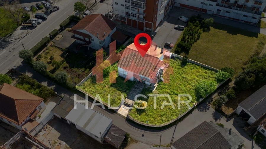 Moradia T4 para Venda em Marrazes e Barosa