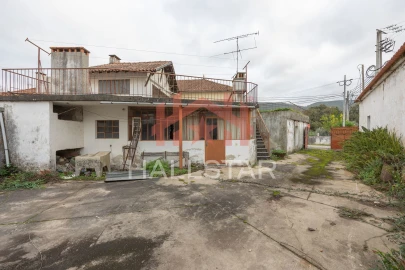 Moradia T3 para Venda em Pedreiras
