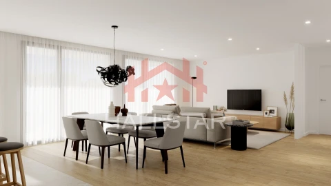Apartamento T4 para Venda em Parceiros e Azoia