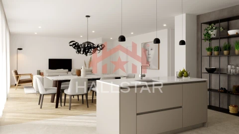 Apartamento T4 para Venda em Parceiros e Azoia