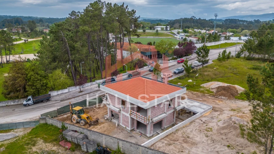 Moradia T4 para Venda em Ansião