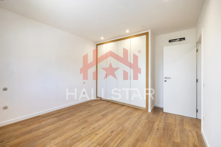 Apartamento T3 para Venda em Leiria, Pousos, Barreira e Cortes Foto 15