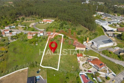 Terreno para Venda em Colmeias e Memória