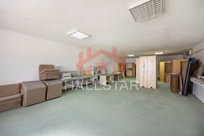Armazém para Venda em Aljubarrota