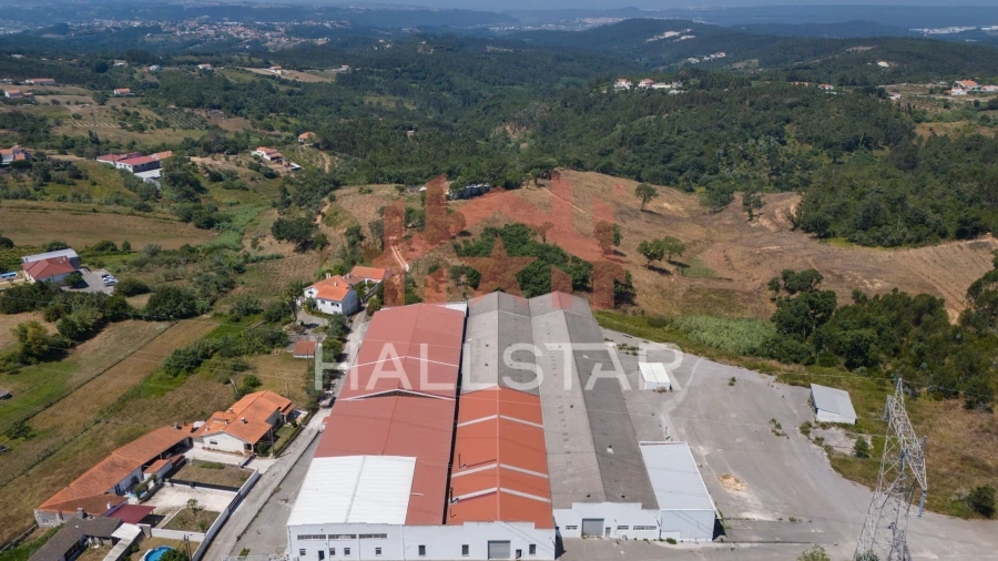 Armazém para Venda em Aljubarrota