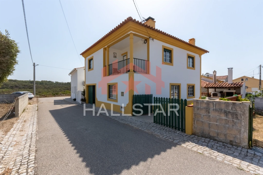 Moradia T4 para Venda em Pataias e Martingança Foto 1