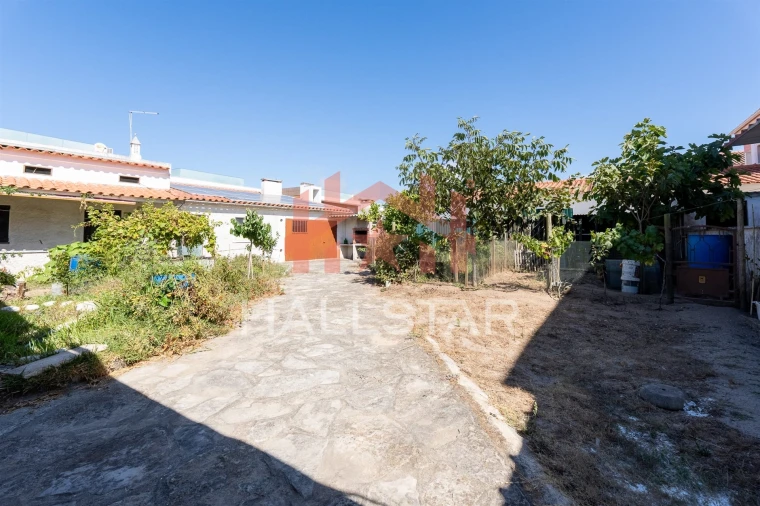 Moradia T4 para Venda em Tornada e Salir do Porto Foto 30