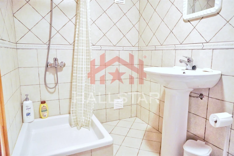 Apartamento T2 para Venda em Nazare Foto 11