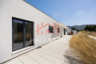 Moradia T3 para Venda em Aljubarrota