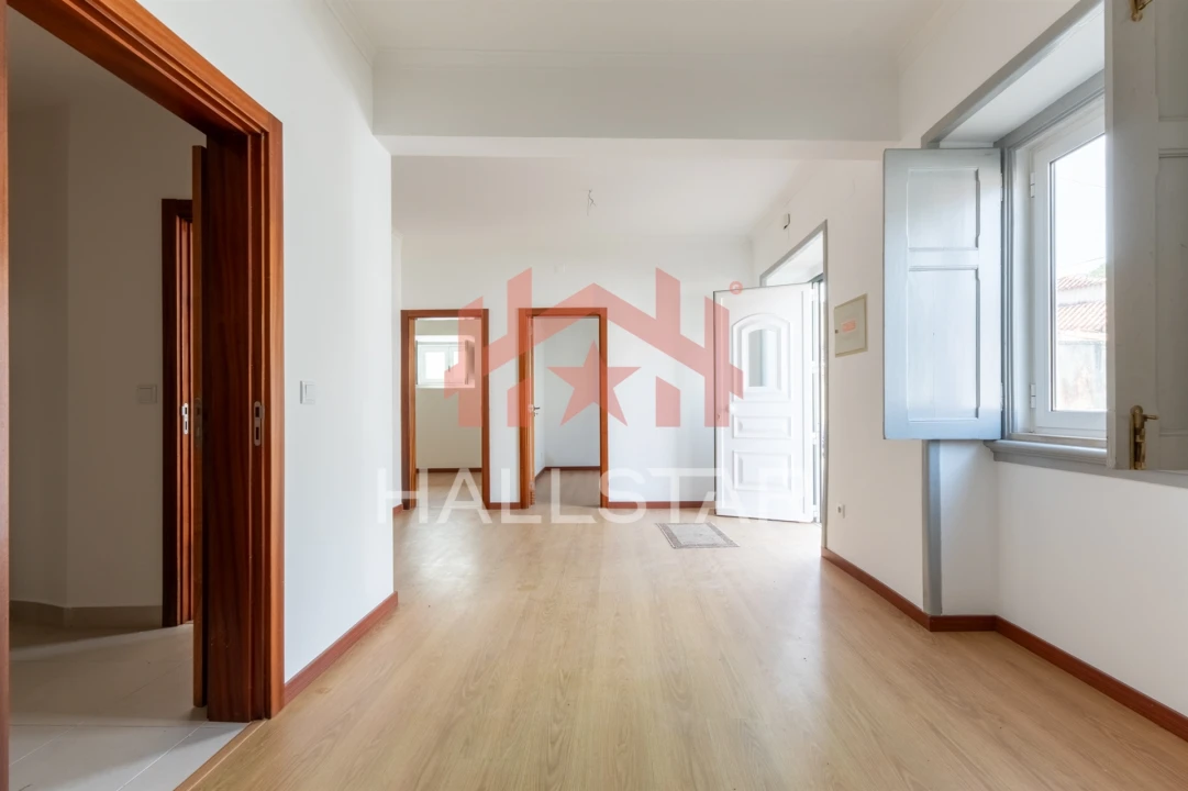 Prédio para Venda em Leiria, Pousos, Barreira e Cortes Foto 6