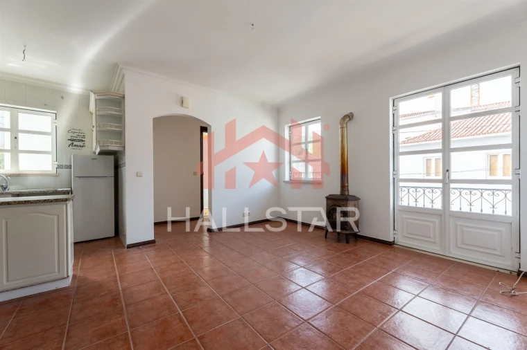 Prédio para Venda em Leiria, Pousos, Barreira e Cortes Foto 24