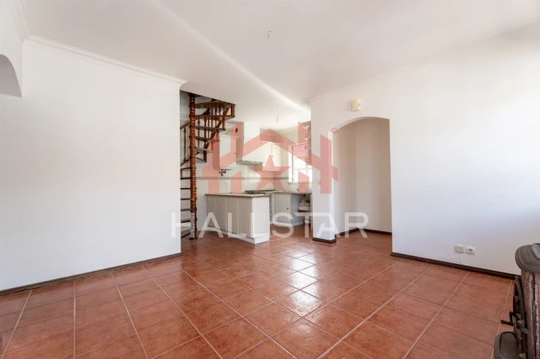 Prédio para Venda em Leiria, Pousos, Barreira e Cortes Foto 26