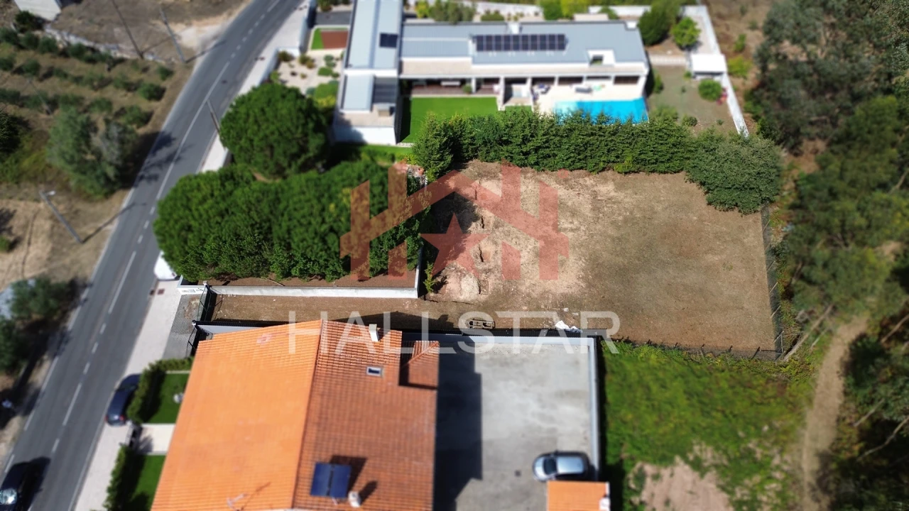 Terreno para Venda em Arrabal Foto 1