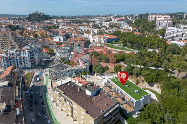 Moradia T3 para Venda em Leiria, Pousos, Barreira e Cortes Foto 42