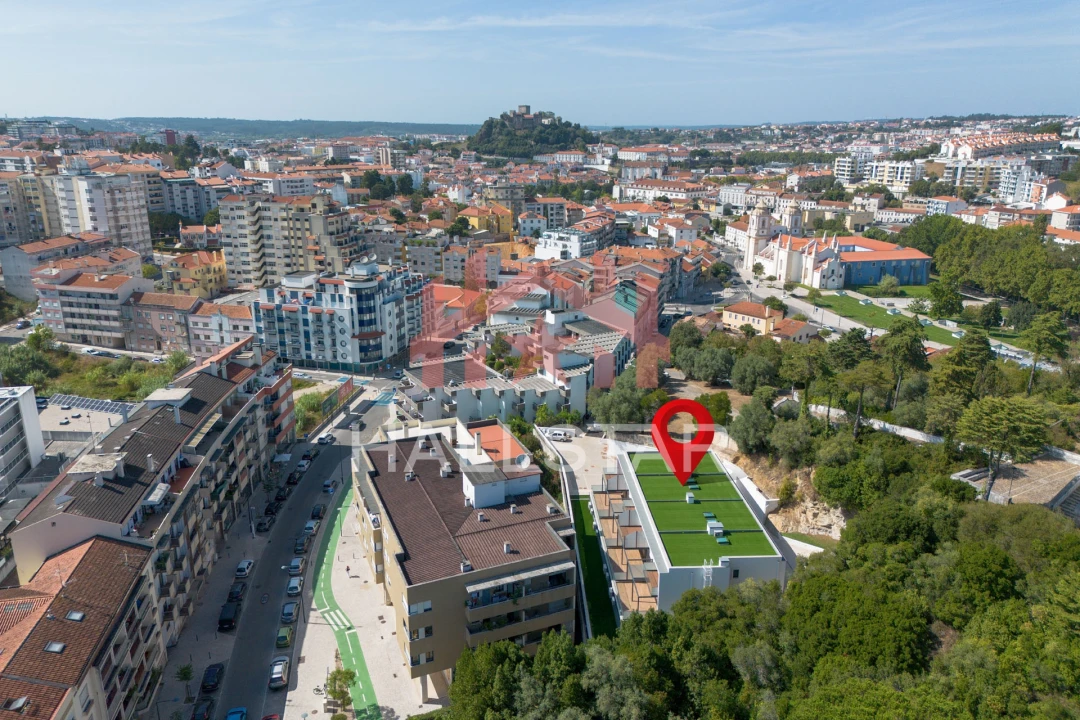 Moradia T4 para Venda em Leiria, Pousos, Barreira e Cortes Foto 41