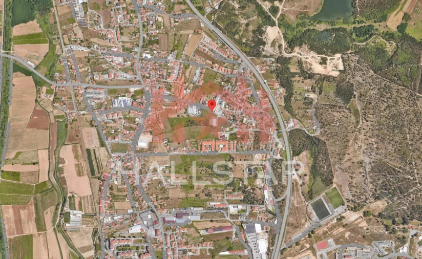 Armazém para Venda em Marrazes e Barosa Planta 1