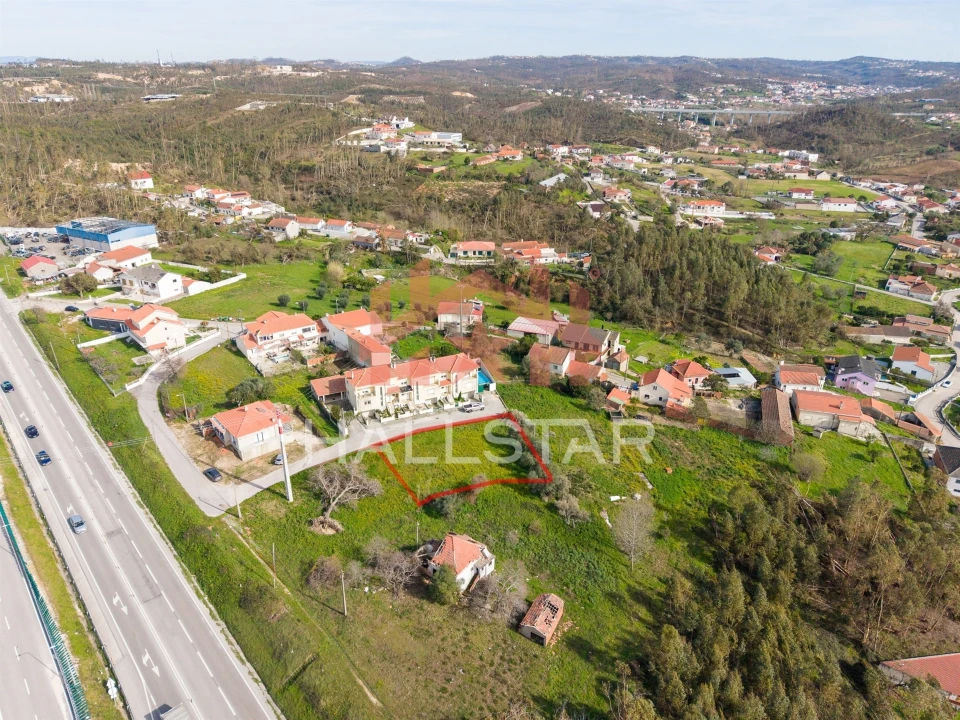 Terreno para Venda em Colmeias e Memória Foto 3
